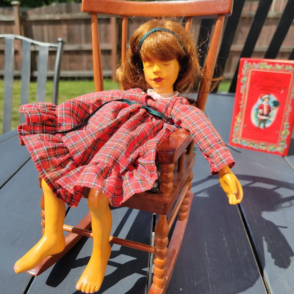 Patrica Brooks The Hamilton Collection 1992 Waiting for Santa Doll & Rocker